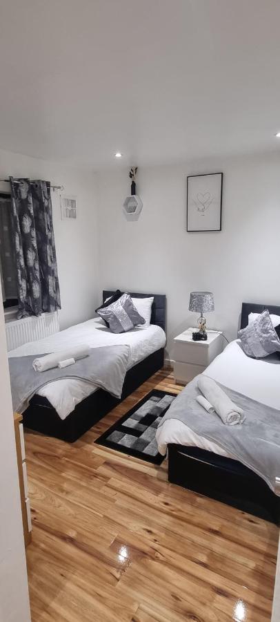 Beautiful Rooms With Free On Street Parking In Sydenham London Kültér fotó